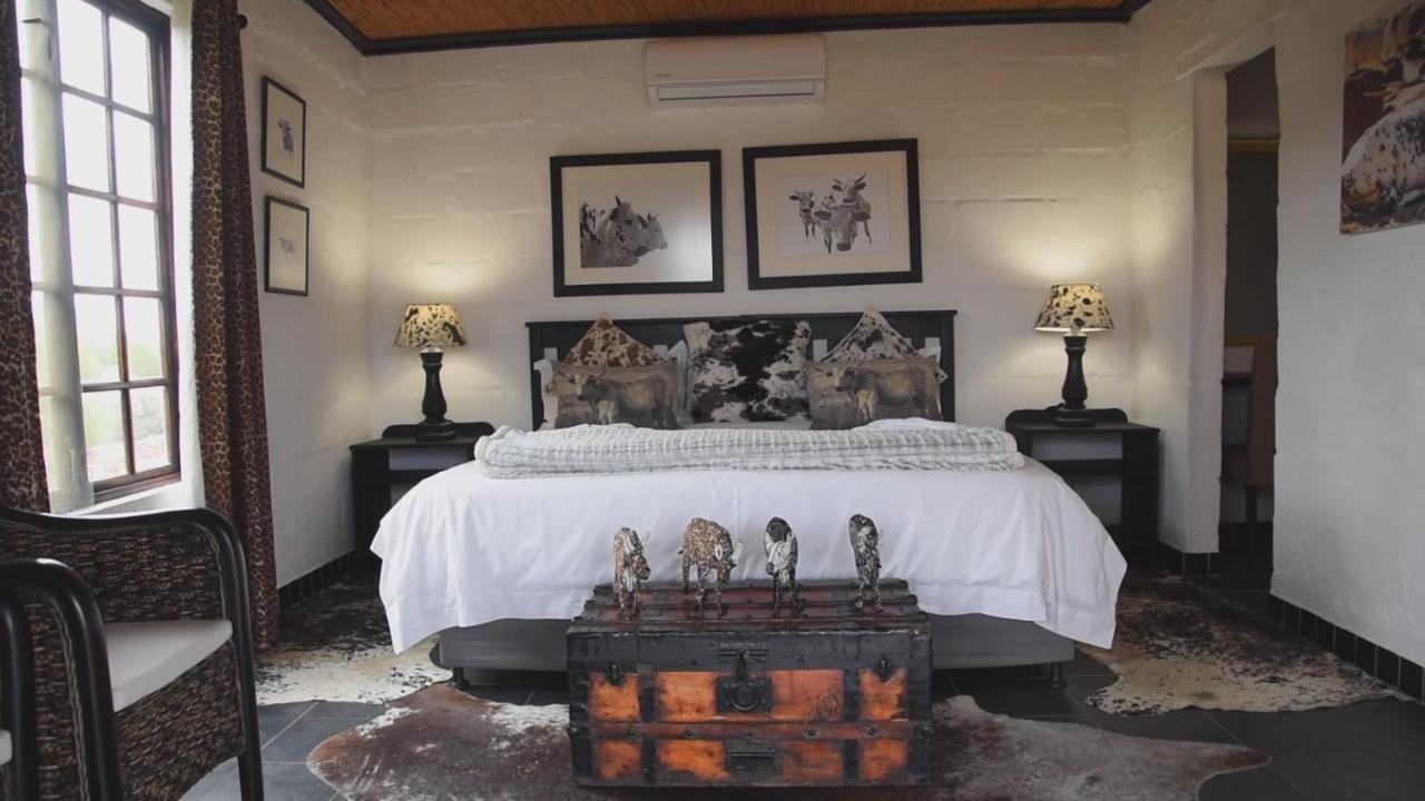 Zwartberg View Mountain Lodge Oudtshoorn Eksteriør billede