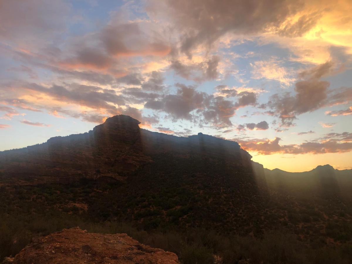 Zwartberg View Mountain Lodge Oudtshoorn Eksteriør billede