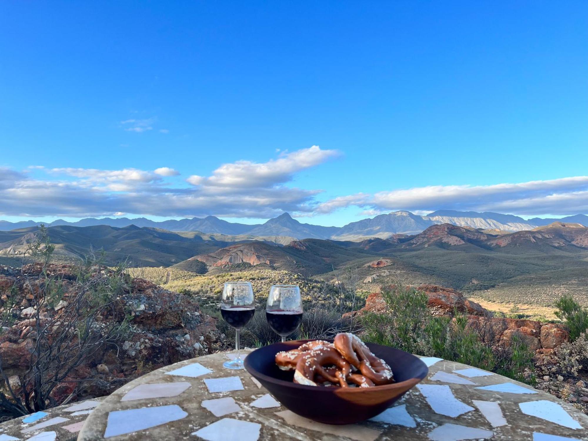 Zwartberg View Mountain Lodge Oudtshoorn Eksteriør billede